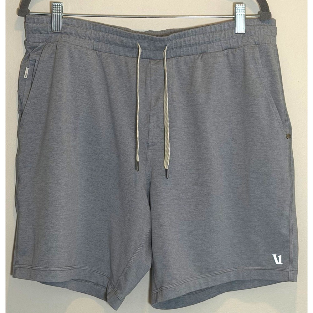 Vuori Men's Gray Athletic Shorts XL 8" Inseam Drawstring Pockets Stretch Perfect